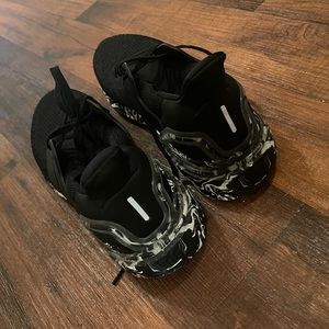 Adidas Ultraboost womens 11 men's 9.5 EUC